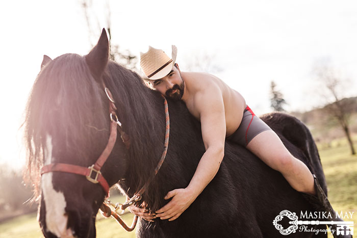 sesion-fotos-masculina-dudeoir-campo-masika-may (5)