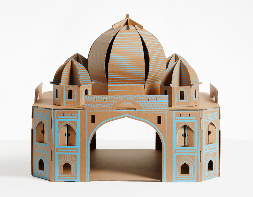 casas-carton-monumentos-arquitectonicos-poopy-cat (4)