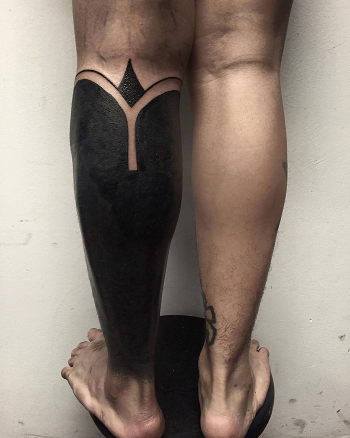 tatuajes-cubiertos-negro-chester-lee-singapur (9)
