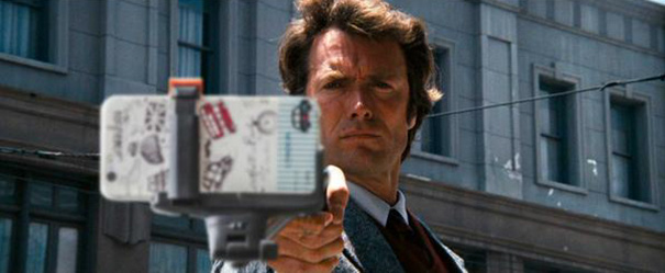 armas-reemplazadas-palos-selfie-peliculas (13)
