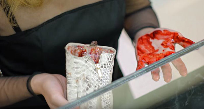 campana-anti-crueldad-animal-cuero-peta-asia (5)