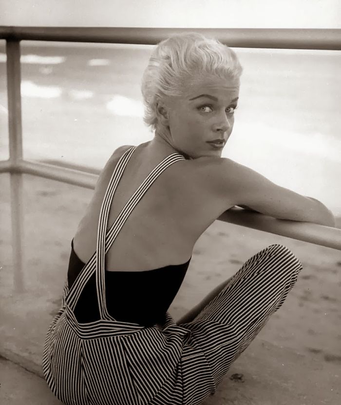 fotos-moda-femenina-vintage-blanco-negro-nina-leen (14)