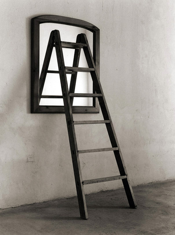 fotos-surreales-blanco-negro-chema-madoz (12)