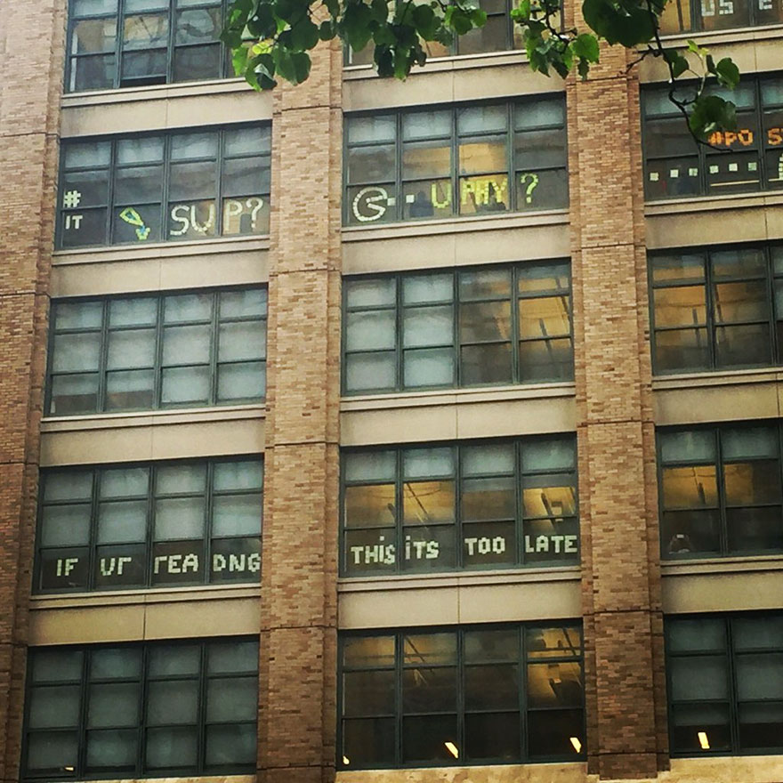 guerra-postits-edificios-oficinas-nueva-york (2)