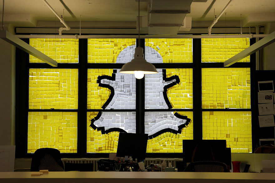guerra-postits-edificios-oficinas-nueva-york (9)
