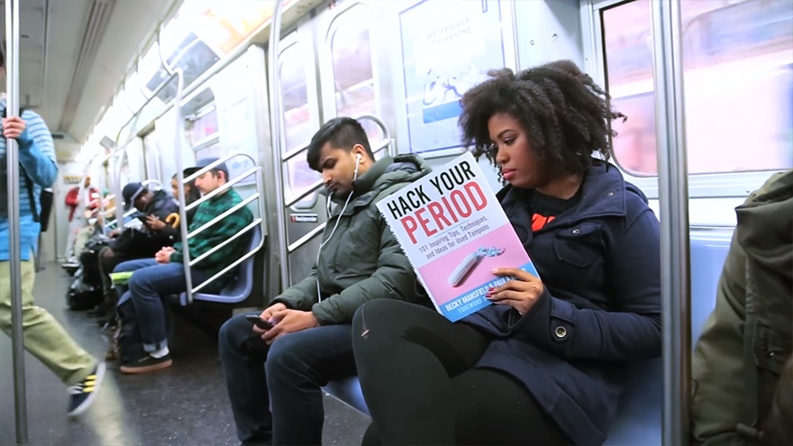 portadas-falsas-libros-metro-scott-rogowsky (3)