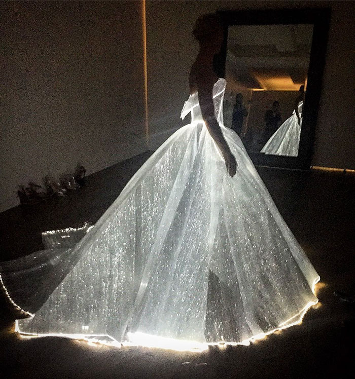 vestido-luminoso-cenicienta-claire-danes-gala-met (2)