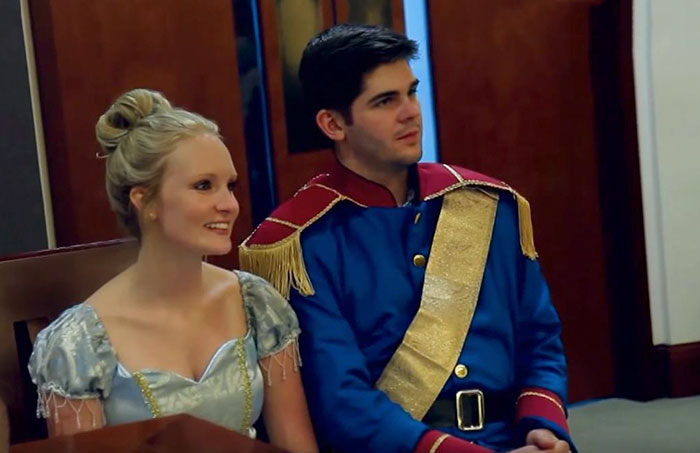 audiencia-juzgado-personajes-disney-adopcion-danielle-koning (4)