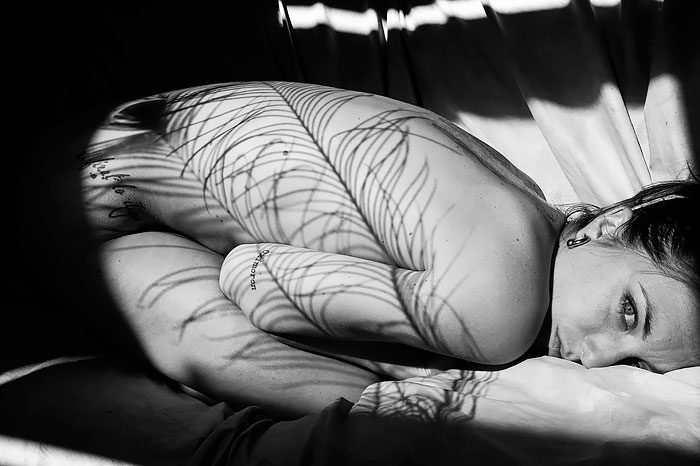 fotografia-de-sombras-en-blanco-y-negro-emilio-jimenez (2)