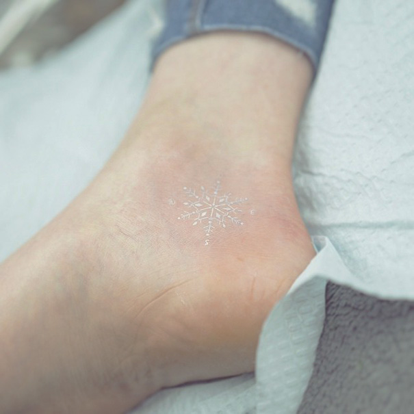 ideas-tatuajes-diminutos-pies (12)