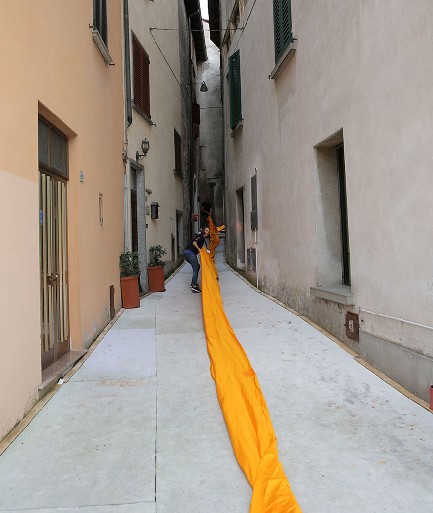 instalacion-artistica-embarcaderos-flotantes-christo-jeanne-claude-italia (4)
