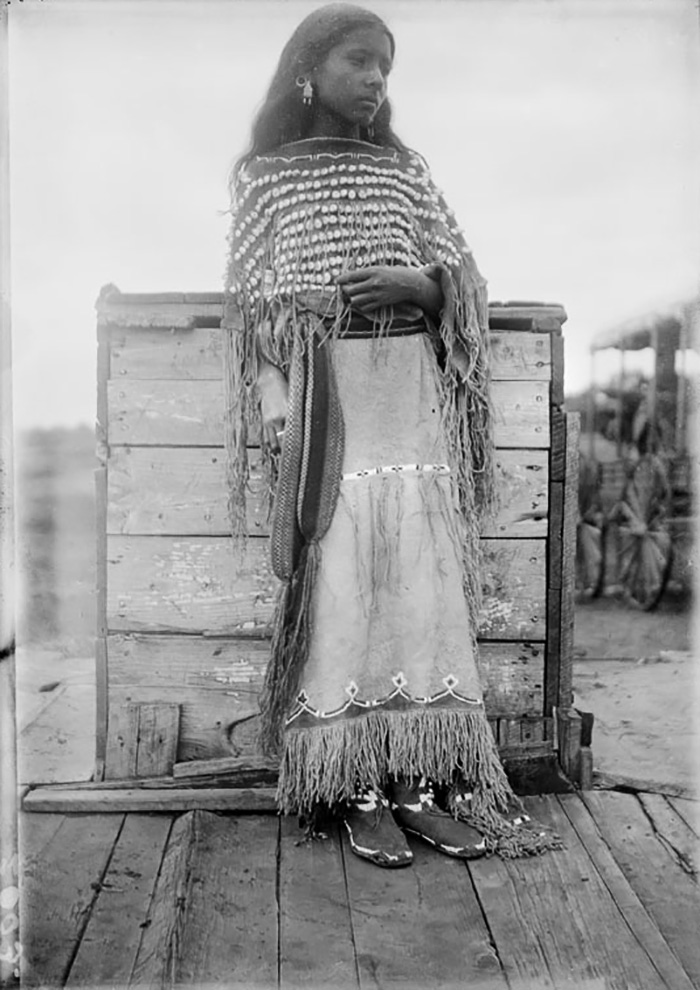 retratos-antiguos-chicas-nativas-americanas (5)