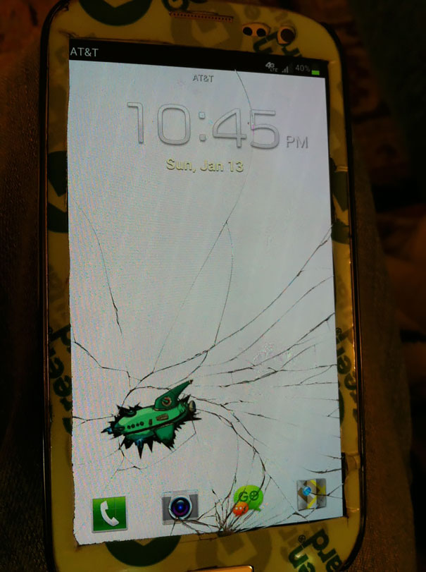 solucion-creativa-pantalla-smartphone-rota (16)