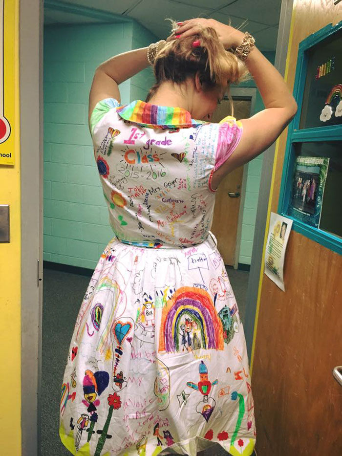 vestido-profesora-pintado-alumnos-chris-castlebury (3)