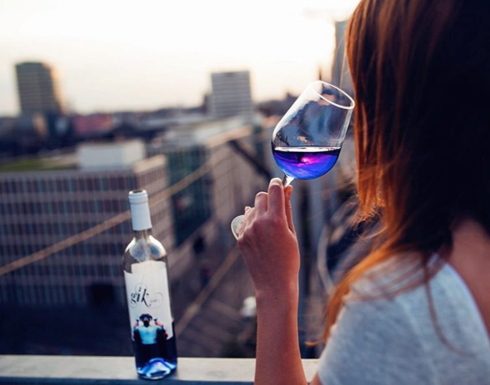 vino-azul-gik-espana (3)