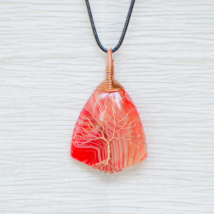 colgantes-arbol-vida-alambre-reciclado-etsy-celina-ortiz (3)