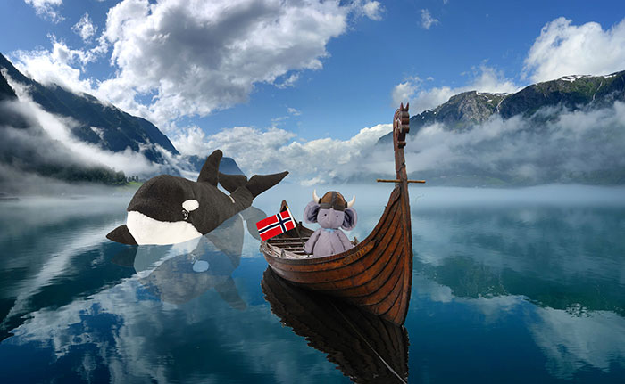 juguete-perdido-viajes-mundo-photoshop (12)