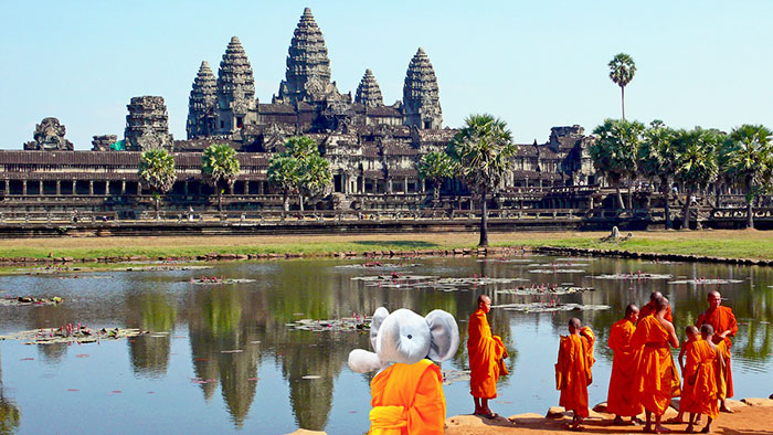 juguete-perdido-viajes-mundo-photoshop (9)