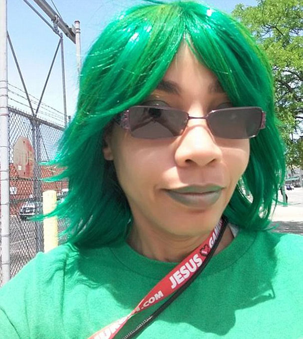 trabajadora-cosplay-codigo-vestimenta-june-rivas (1)