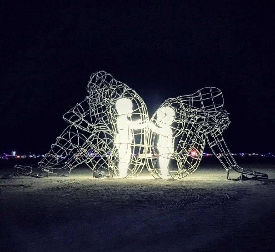 estatuas-esculturas-creativas-mundo-2 (5)