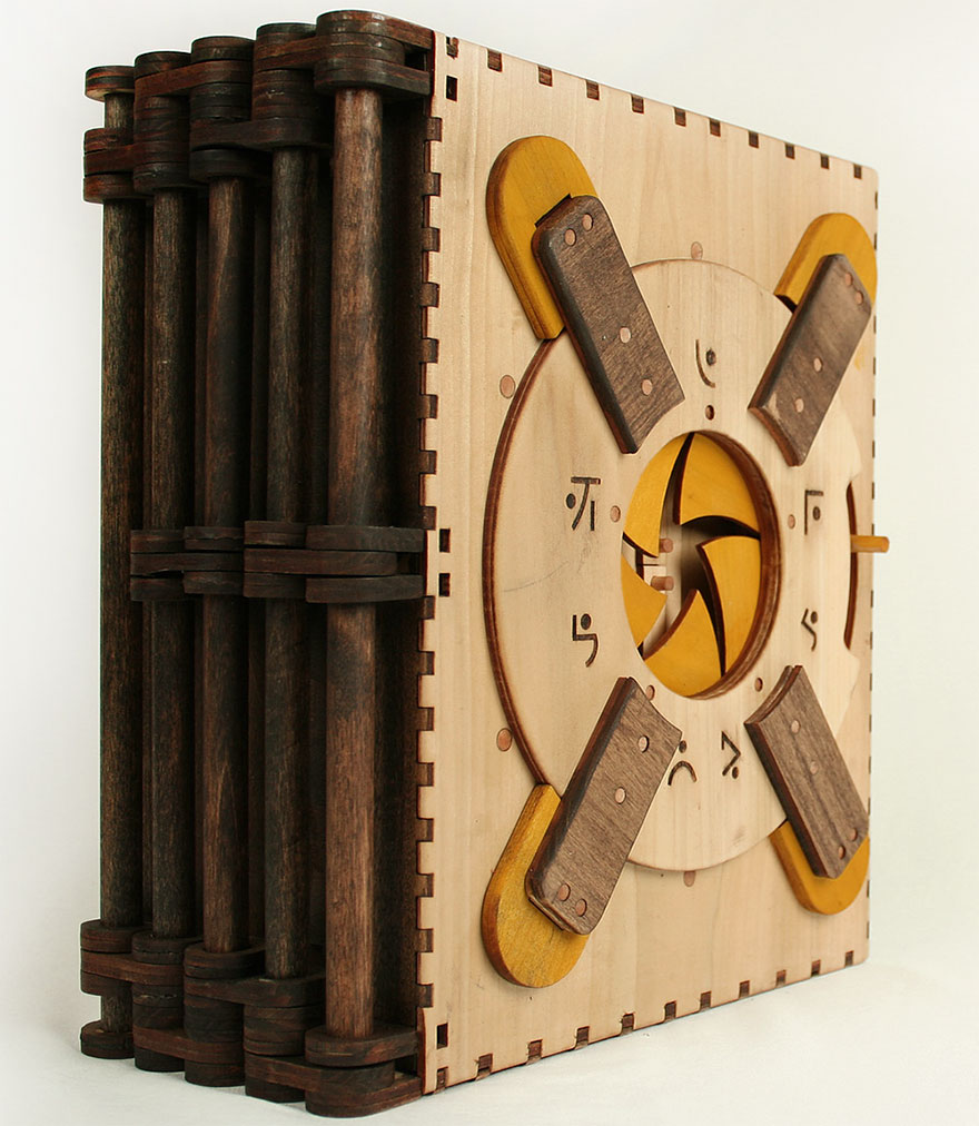 libro-puzzle-madera-codex-silenda (5)