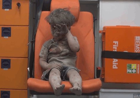 nino-superviviente-ataque-aereo-siria-omran-daqneesh (1)