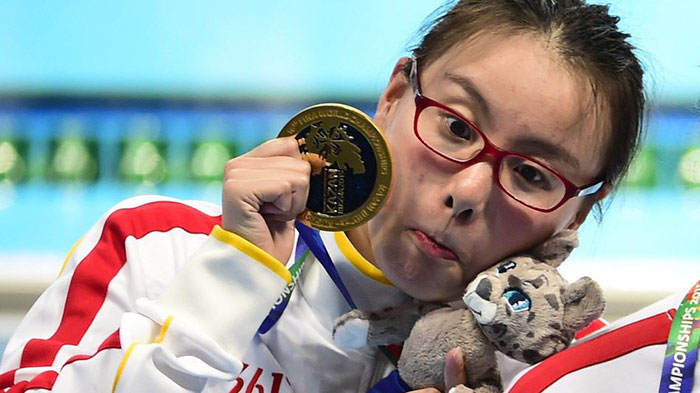 reacciones-divertidas-nadadora-fu-yuanhui-olimpiadas (1)