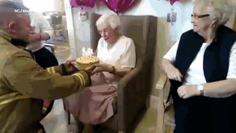 regalo-105-cumpleanos-bombero-ivena-smailes (3)