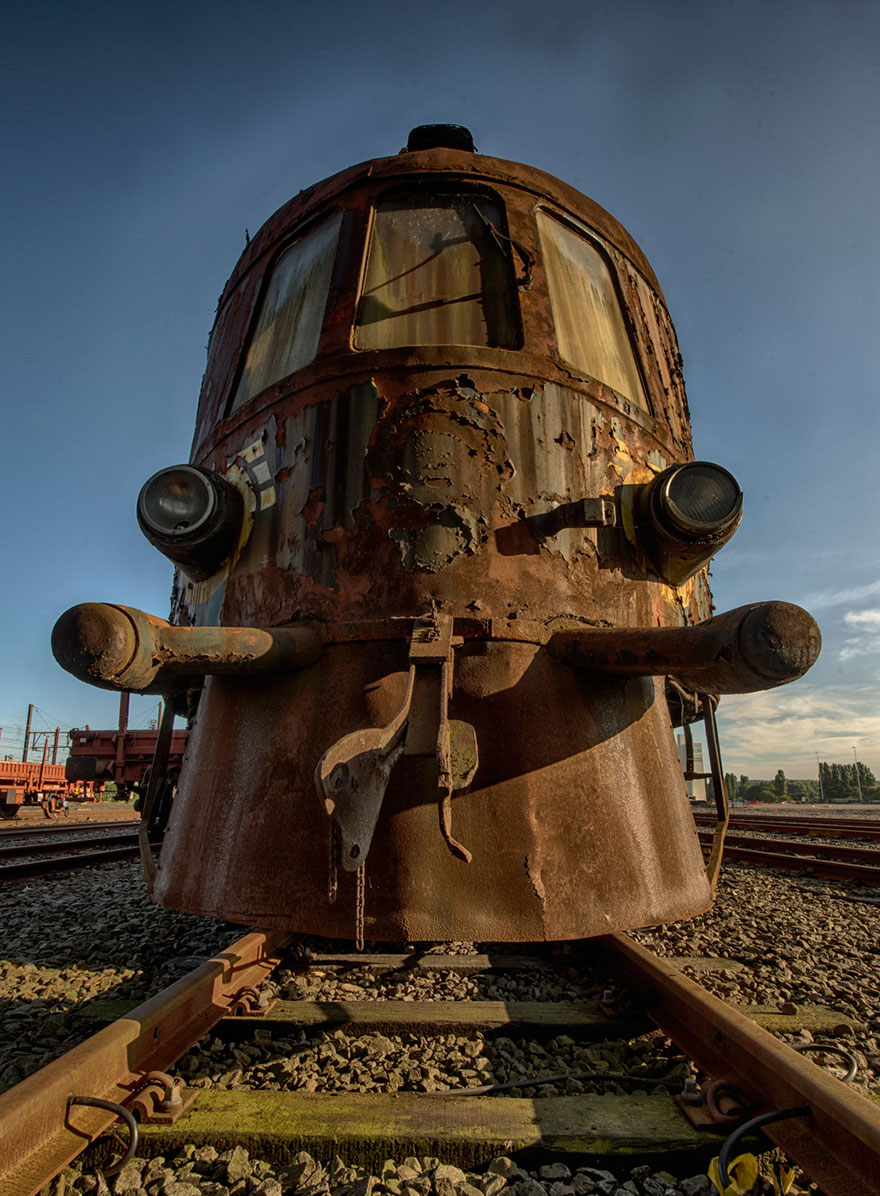 tren-orient-express-abandonado-brian-belgica (1)