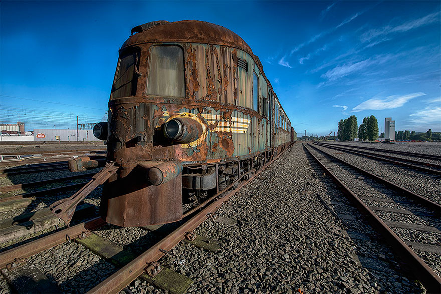 tren-orient-express-abandonado-brian-belgica (2)