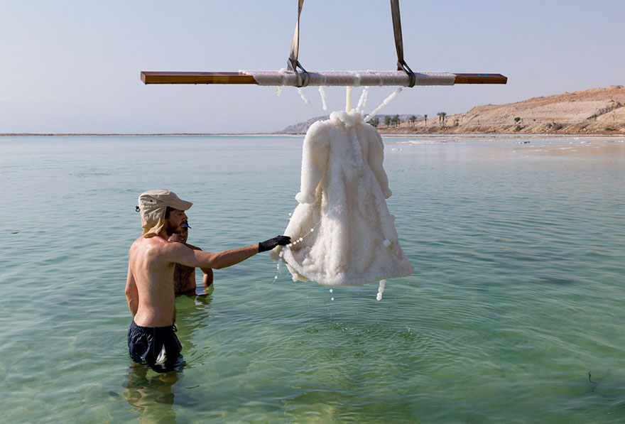 vestido-sal-mar-muerto-sigalit-landau (2)