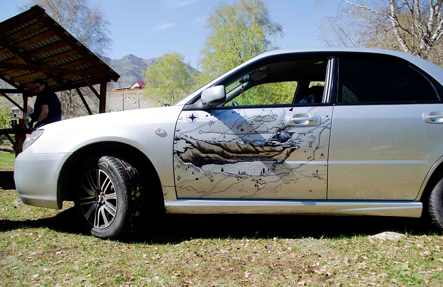 arreglo-creativo-abolladura-coche-rusia (5)