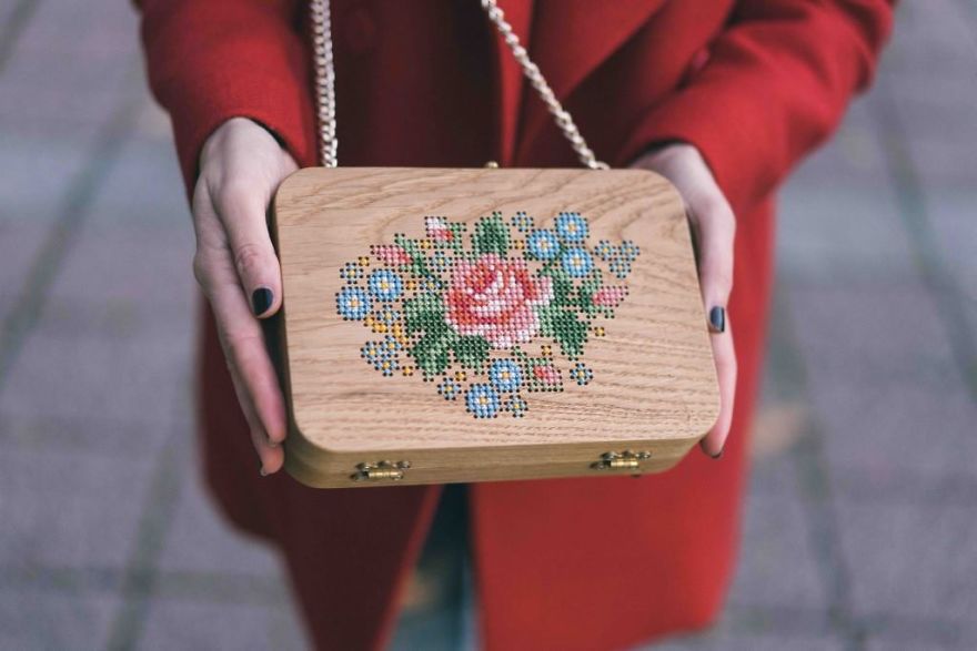 bolsos-madera-punto-cruz-gravgrav (5)