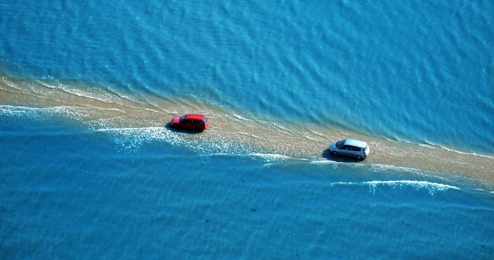 Esta carretera en Francia desaparece bajo el agua 2 veces al día