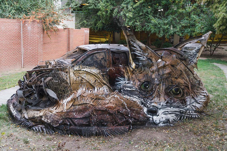 esculturas-animales-chatarra-reciclada-artur-bordalo-2 (5)