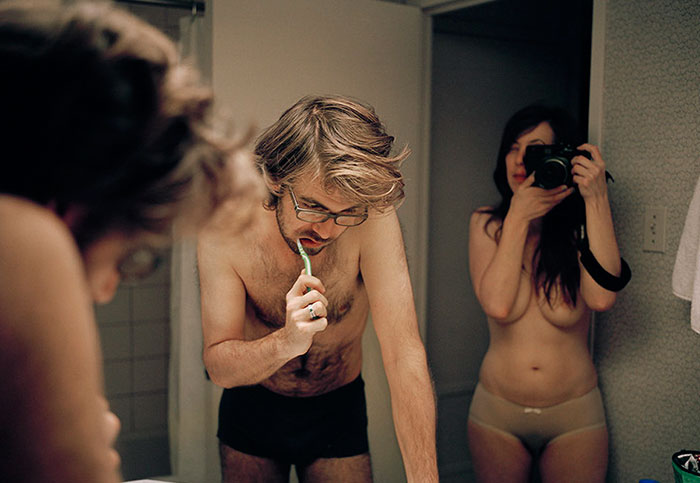 Esta fotógrafa documenta la depresión de su marido en una serie de fotos íntimas