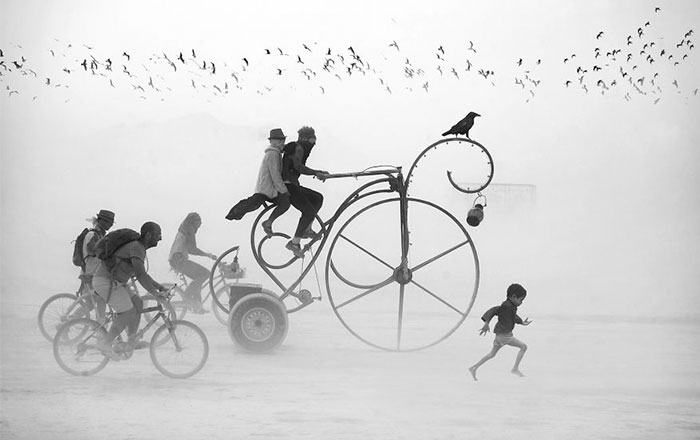 Surreales fotos del festival Burning Man, por Victor Habchy