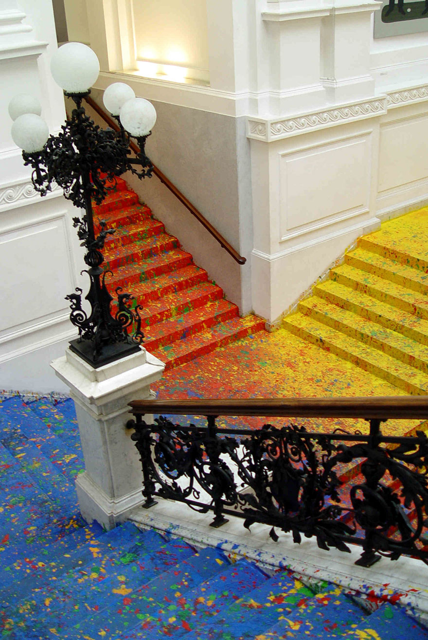 pintura-escalinata-galeria-zacheta-leon-tarasewicz-polonia (3)
