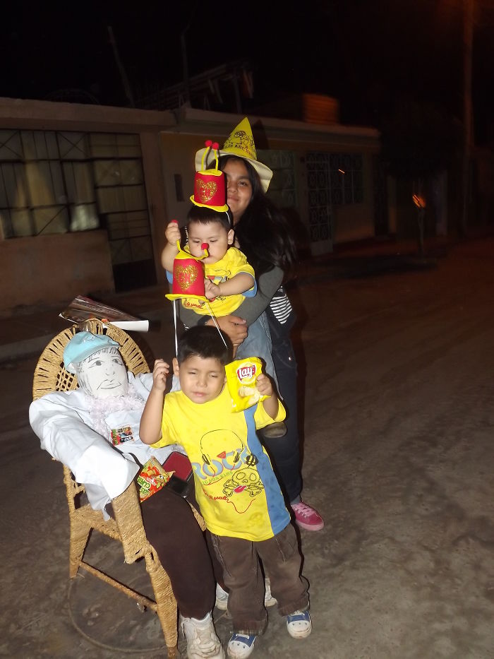 Como Siempre Mi Pequeño Hijo Malogrando La Foto