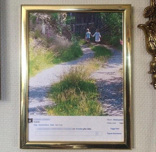 Una Amiga De Mi Madre Imprimió Y Enmarcó Una Foto De Facebook