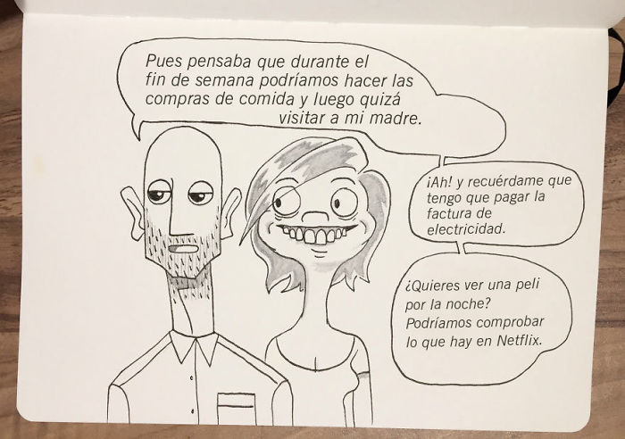 Kellie a veces hace una cosa rara, cuando enseña los dientes y las encías (lo llamamos la cara del perro viejo) y me mira en silencio esperando que me diera cuenta