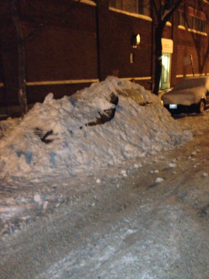 Un Cabr*n Me Quito El Sitio Después De Estar Quitando La Nieve A Bajo Cero Para Poner El Coche... Ahí Tienes