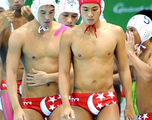 El Equipo De Waterpolo De Singapur