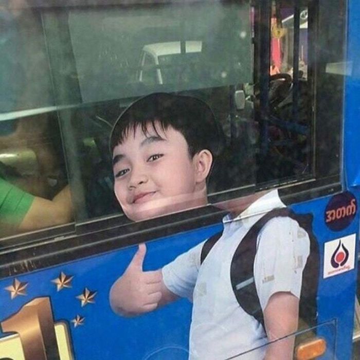 Cuando Vas A Subir Al Autobus Y Ves Esto...
