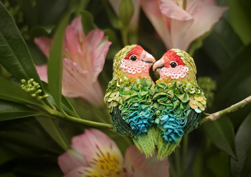 Pájaros Del Paraíso Hechos A Mano Por Artesana Rusa Julia Gorina