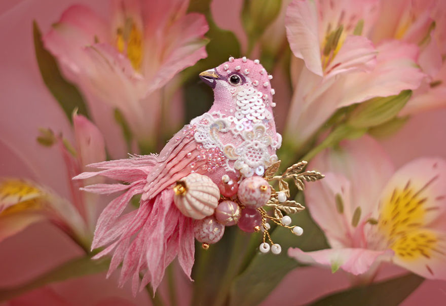 Pájaros Del Paraíso Hechos A Mano Por Artesana Rusa Julia Gorina