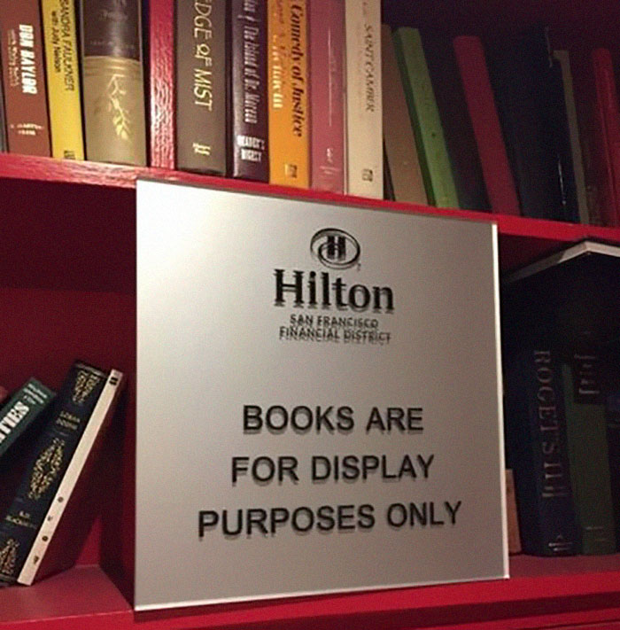 Estos Libros Solo Tienen Propósito Decorativo