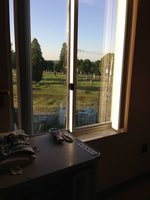 La Madre De Mi Novia Ingresó Anoche En El Hospital Y Estas Son Las Vistas Desde Su Cuarto