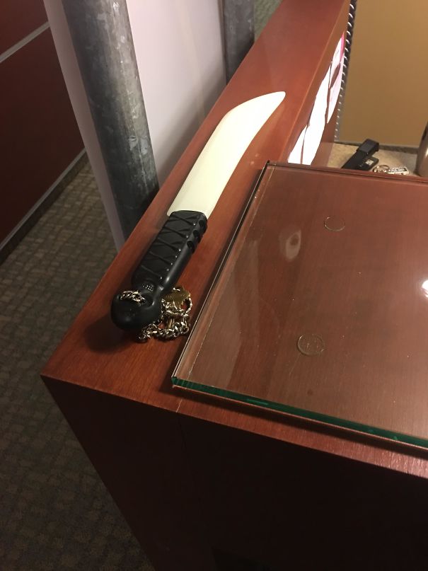 Tenía Que Usar El Retrete Antes De Mi Vasectomía. Esta Era La Llave