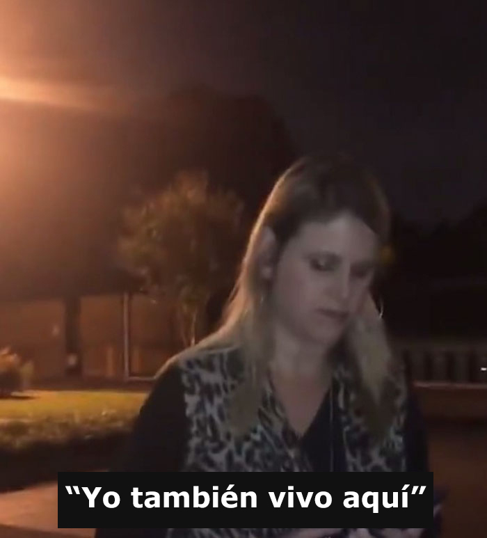 Esta racista amenazó a unas mujeres negras que esperaban en la entrada de su propia casa, e internet hizo que lo pagara caro